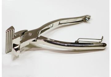 Tang voor aantrekken laken